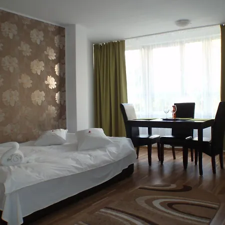 Ξενοδοχείο Zorilor 3*