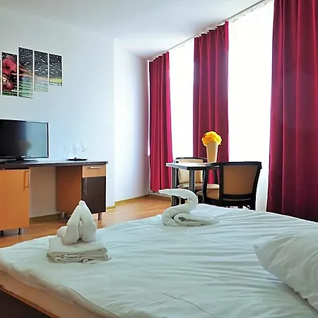 Zorilor 3*
