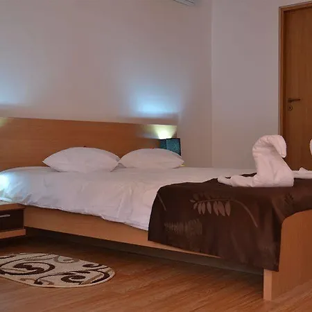 Szálloda Zorilor